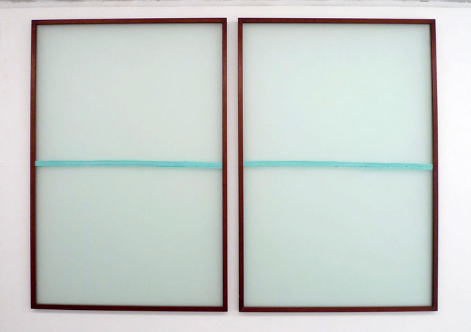 HELLA BERENT: Anteroom BLUE WITH MIRROR